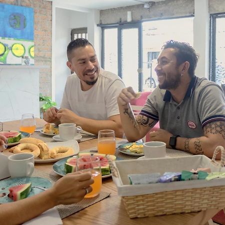 Ventiuna Hotel Y Coliving เปเรย์รา ภายนอก รูปภาพ