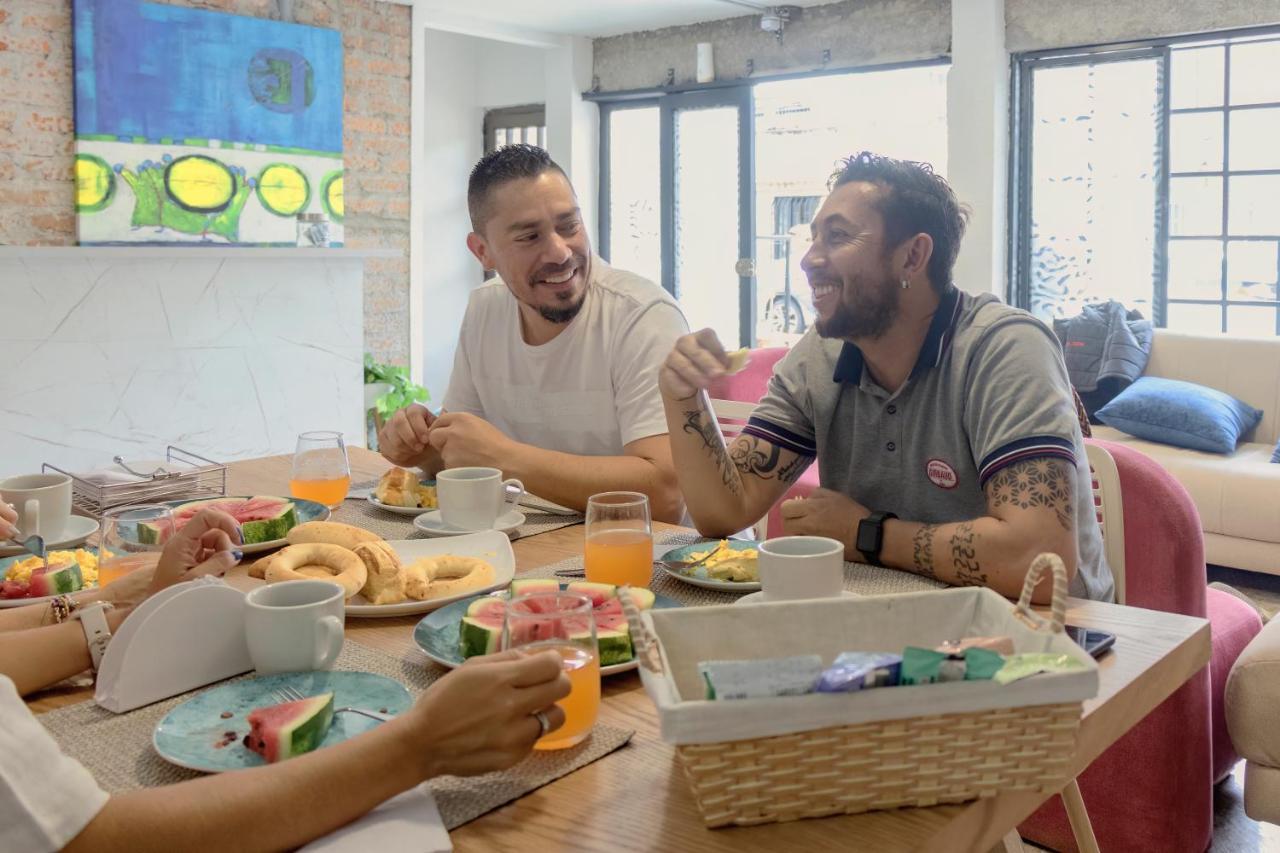 Ventiuna Hotel Y Coliving เปเรย์รา ภายนอก รูปภาพ