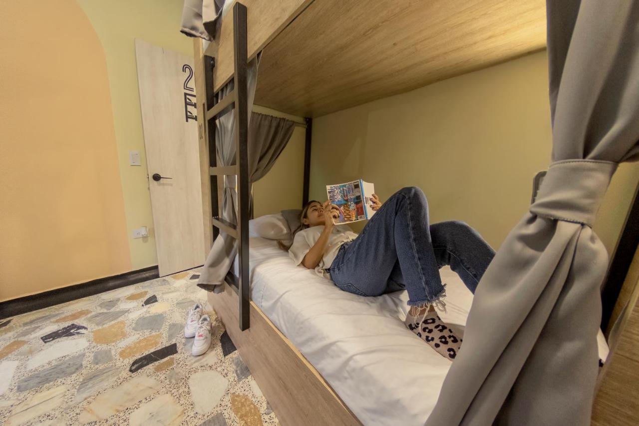 Ventiuna Hotel Y Coliving เปเรย์รา ภายนอก รูปภาพ