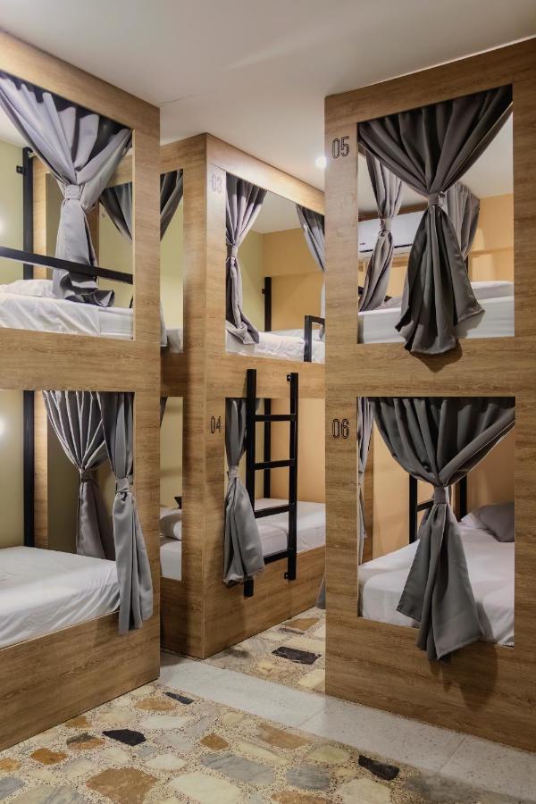 Ventiuna Hotel Y Coliving เปเรย์รา ภายนอก รูปภาพ